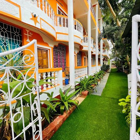Samantha Inn Beach Resort Arambol Exterior photo