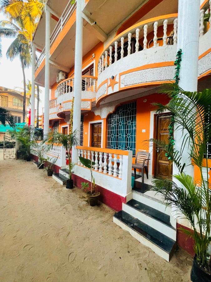 Samantha Inn Beach Resort Arambol Exterior photo